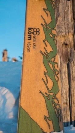 Skis Altai Kom -Fischer Soldes skis altai kom 04 1