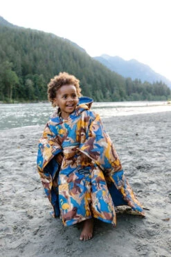 Therm-a-Rest Thermarest Honcho Poncho Kids -Fischer Soldes thermarest honcho poncho kids 32